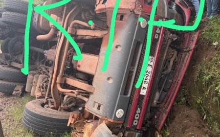 Drame sur la route de Bugarama : un camion porte-conteneur se renverse, deux morts signalés