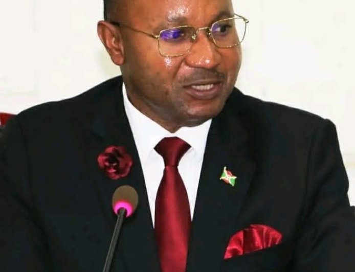 Kurikira amakuru adasanzwe avugwa kuri Bunyoni,ironderwa ry'impunzi z’Abatutsi muri Congo hamwe n'amakuru ku barundi baba mu bihugu vy'abarabu .